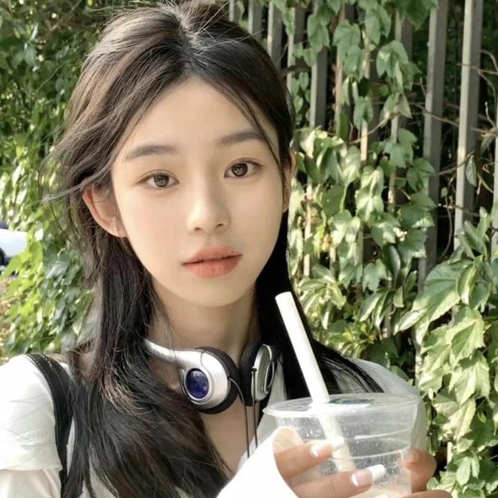 给女人投资,我成了世界首富